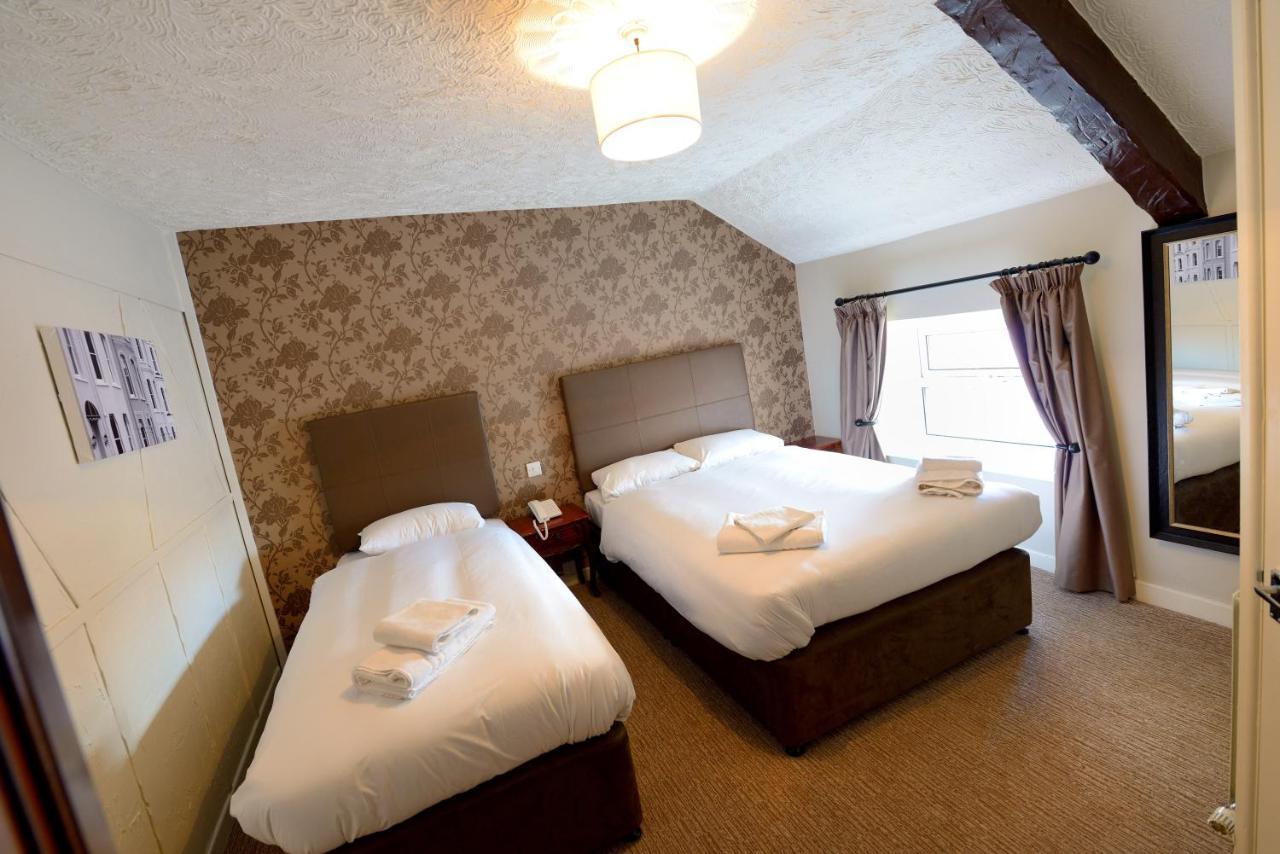 Savoy Country Inn Сент-Клирс Экстерьер фото