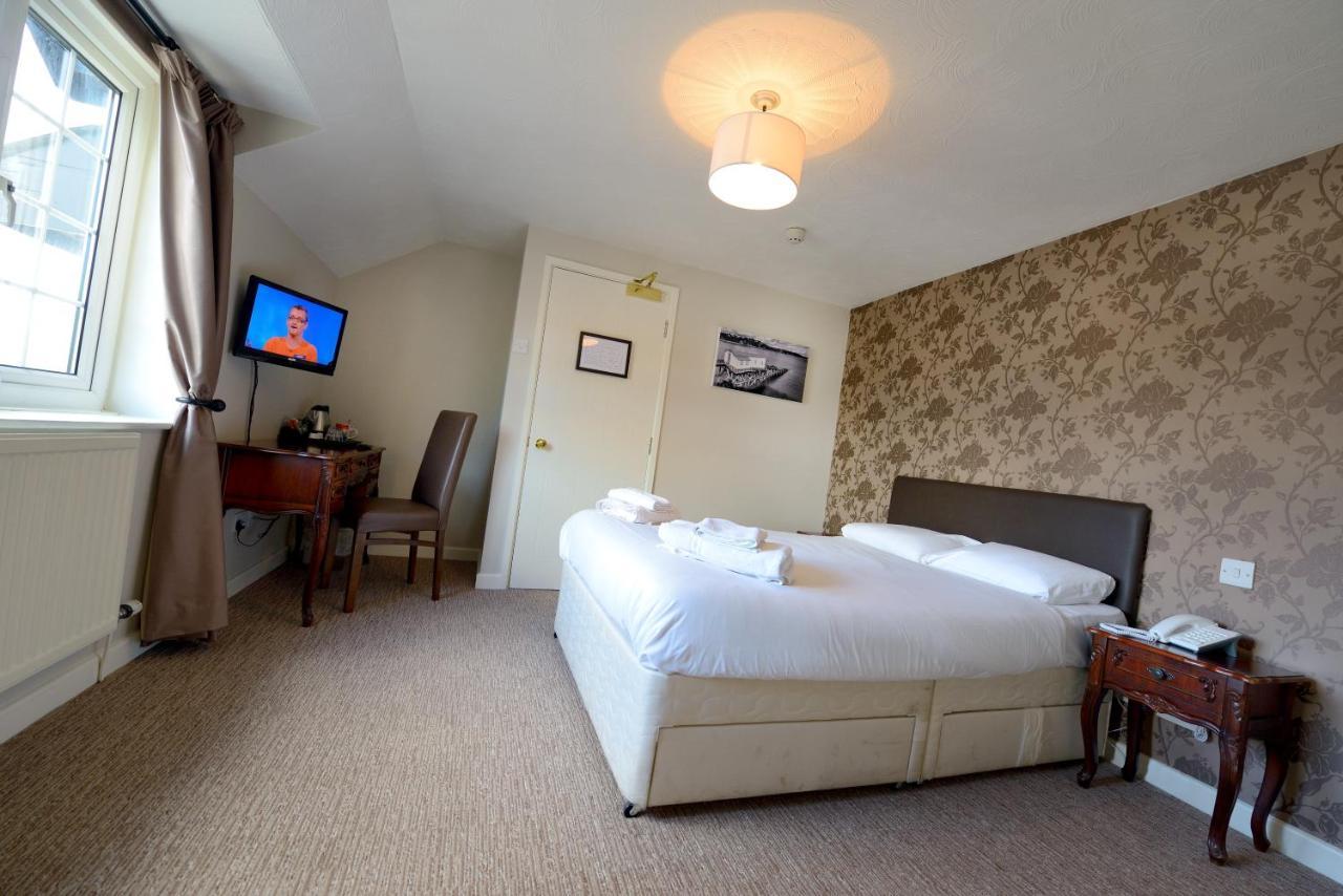 Savoy Country Inn Сент-Клирс Экстерьер фото