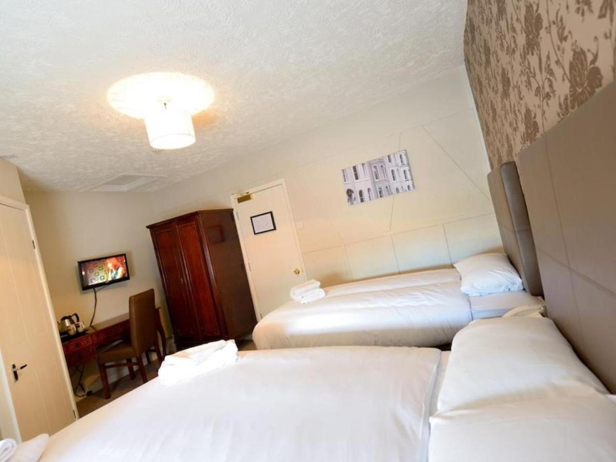 Savoy Country Inn Сент-Клирс Экстерьер фото